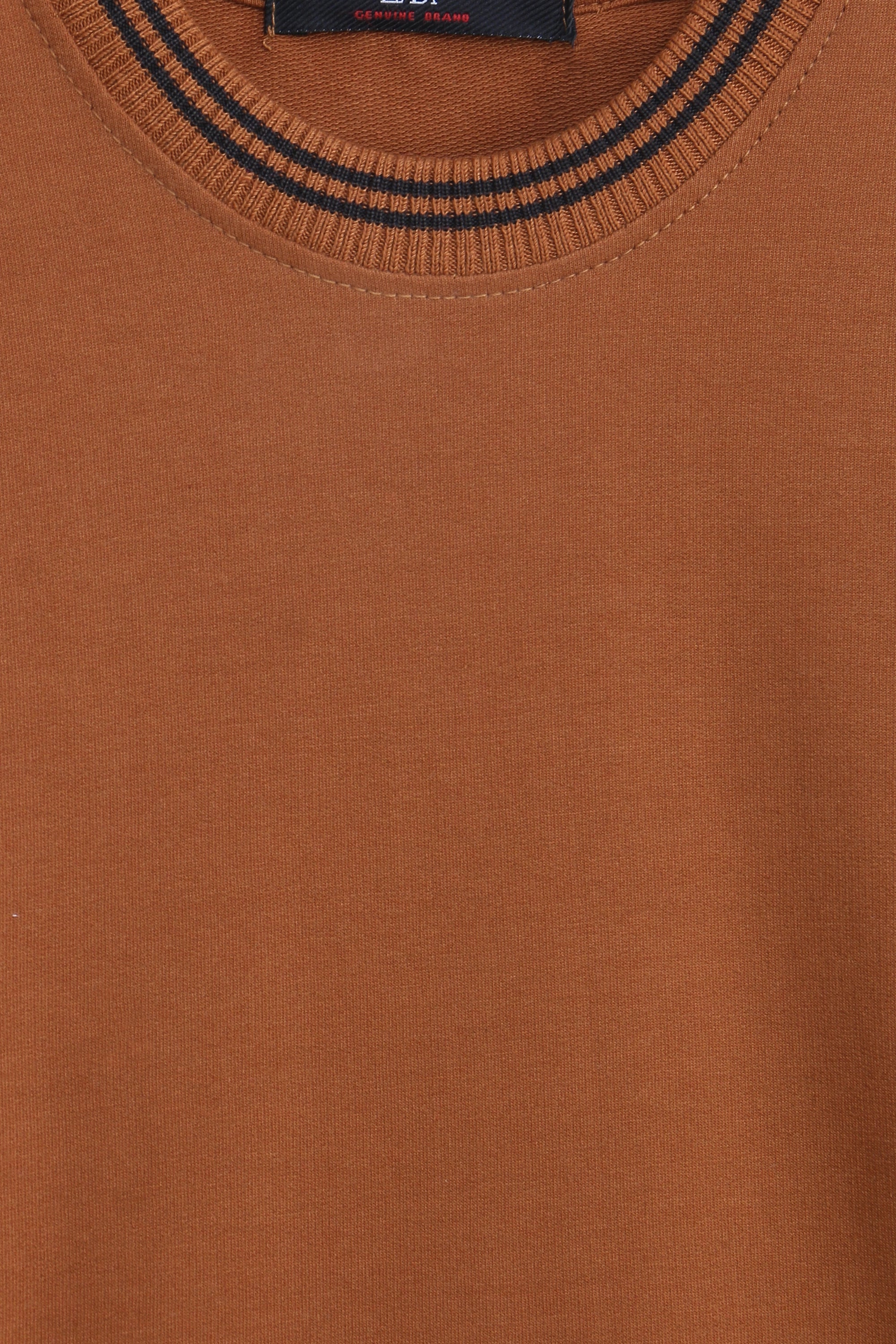 Tipping Collar Sweatshirt