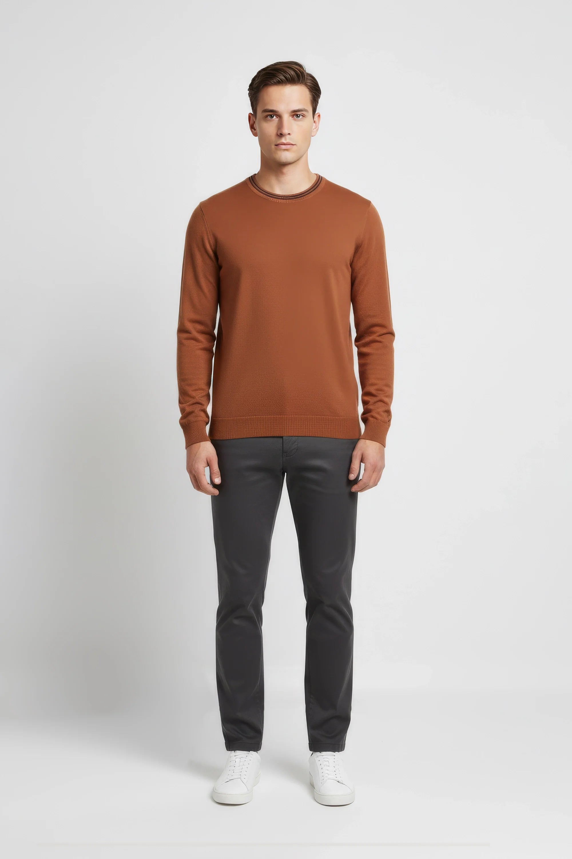 Tipping Collar Sweatshirt